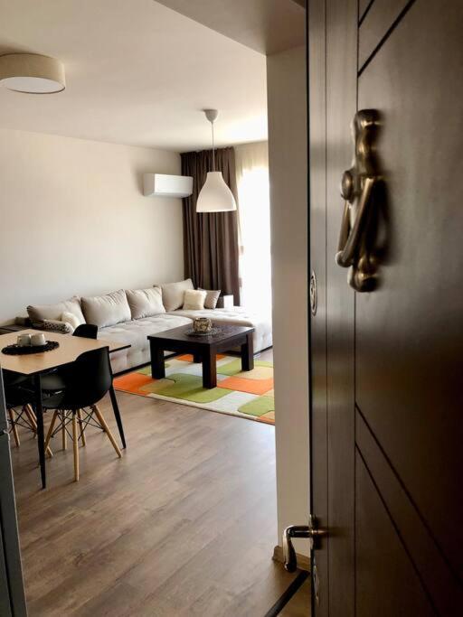 Luxury Apartment Πάζαρτζικ Εξωτερικό φωτογραφία